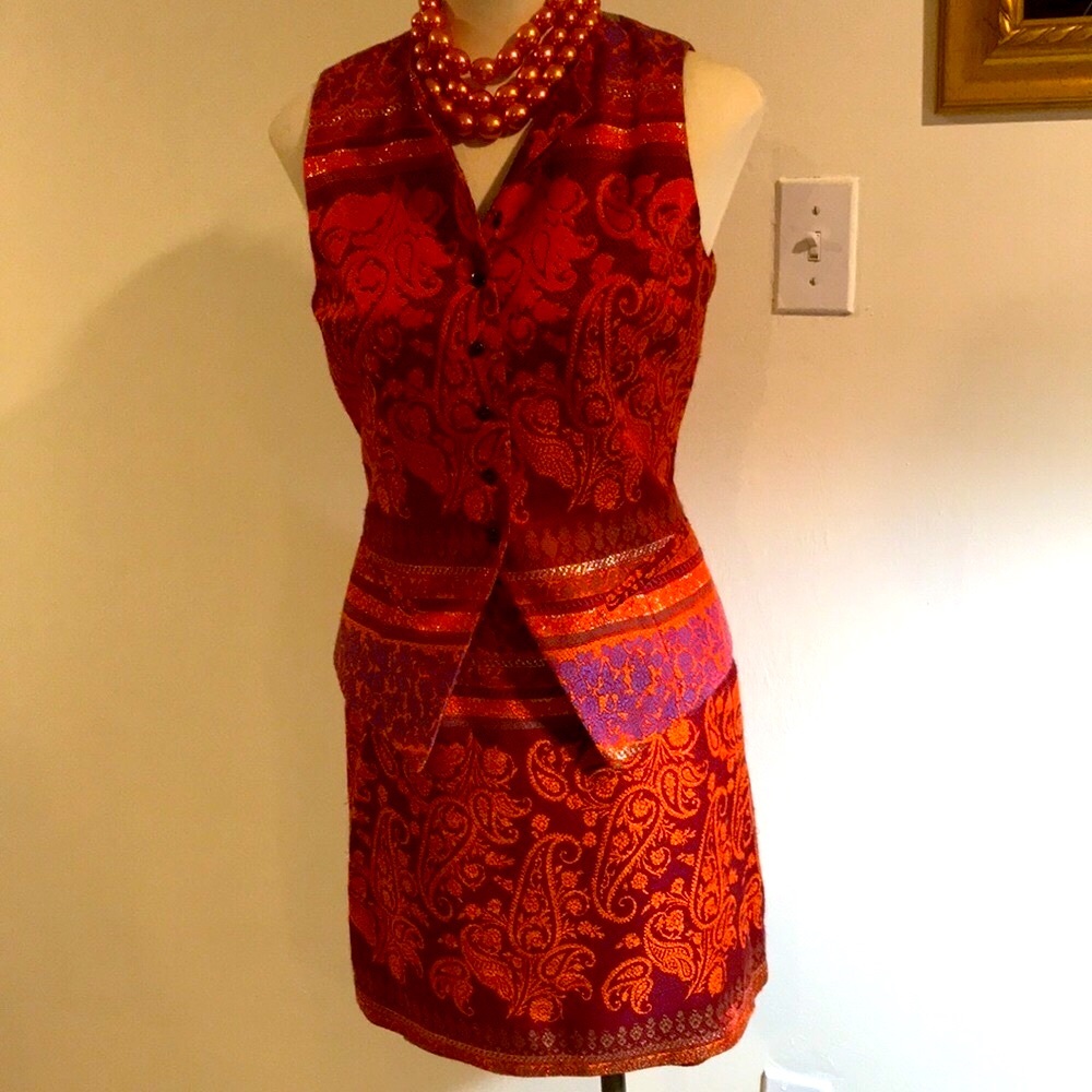 Vintage Finity Vest and Skirt